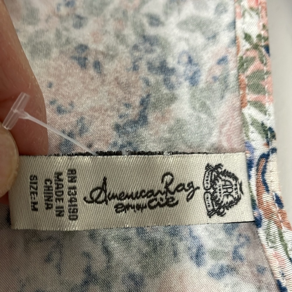 American Rag - Picture 3 of 4